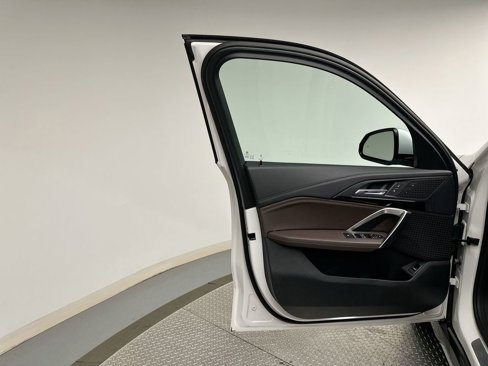 Used 2023 BMW X1 xDrive28i w/ Convenience Package image 9