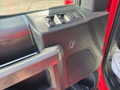 Used 2017 Ford F150 XLT w/ Equipment Group 302A Luxury image 18