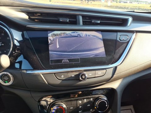Used 2023 Buick Encore GX Preferred w/ Cold Weather Comfort Package image 16