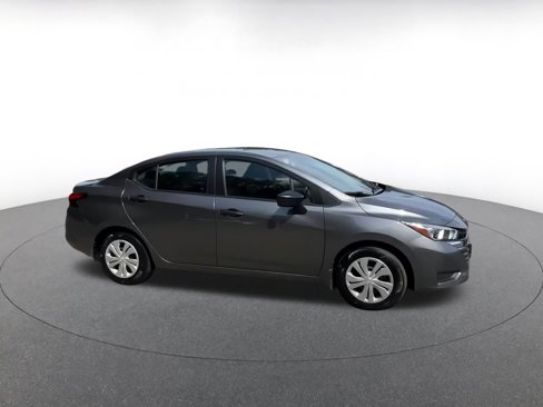 Used 2024 Nissan Versa S w/ Trunk Package image 2