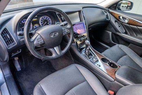 Used 2016 INFINITI Q50 3.0t Premium w/ Driver Assistance Package image 14