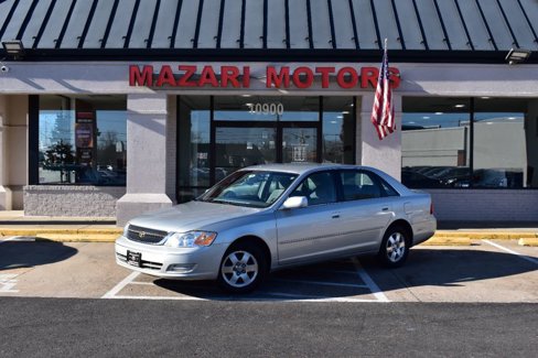 Used 2000 Toyota Avalon XL image 2