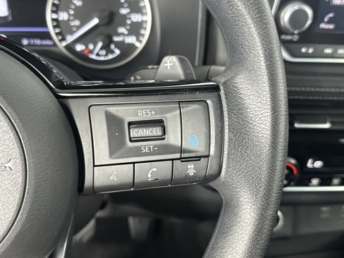 Used 2021 Nissan Rogue SV image 28