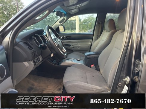 Used 2015 Toyota Tacoma 4x4 Double Cab image 23