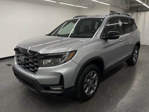 Used 2024 Honda Passport TrailSport image 4