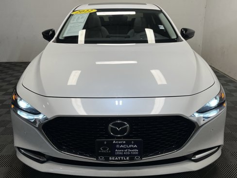 Used 2022 MAZDA MAZDA3 s image 2