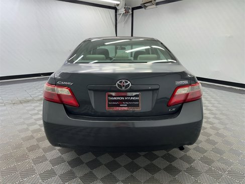 Used 2009 Toyota Camry LE image 4