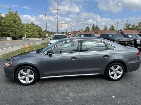 Used 2013 Volkswagen Passat 2.5 SE image 4