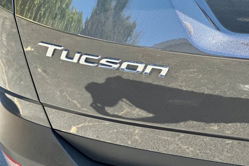 Used 2022 Hyundai Tucson Limited image 16