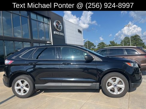 Used 2018 Ford Edge SE image 2
