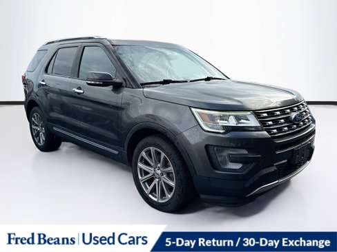 Used 2017 Ford Explorer Limited image 1