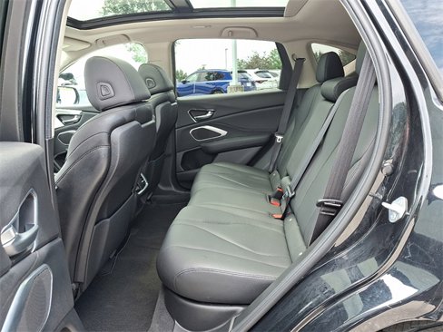 Used 2024 Acura RDX SH-AWD image 11