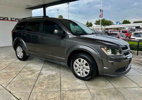Used 2018 Dodge Journey SE image 5