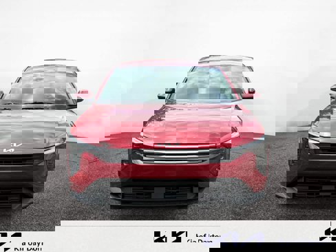 New 2025 Kia K4 LXS image 8