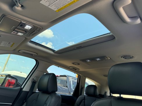 Used 2022 Kia Telluride EX w/ EX Premium Package image 29