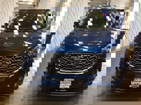 Used 2024 Ford Edge SEL w/ Convenience Package image 9