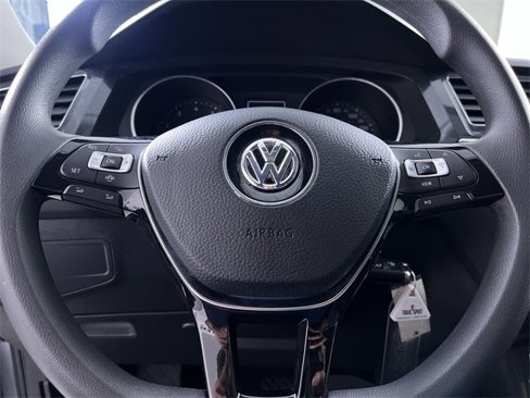 Used 2021 Volkswagen Tiguan S image 14