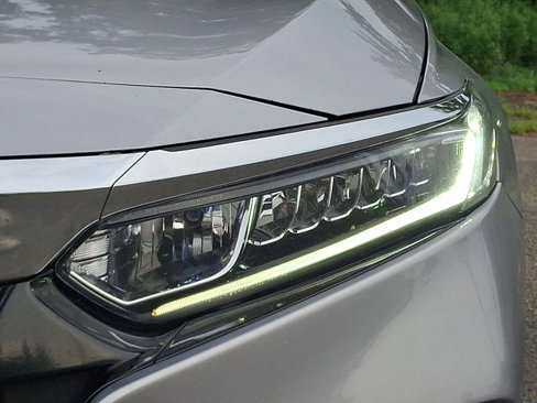 Used 2018 Honda Accord LX image 29
