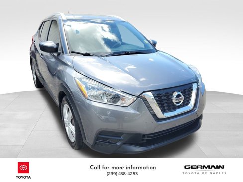 Used 2018 Nissan Kicks S image 4