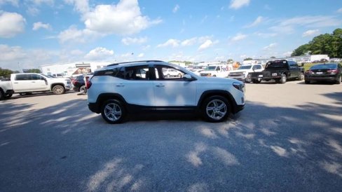 Certified 2020 GMC Terrain SLE w/ Driver Convenience Package image 6