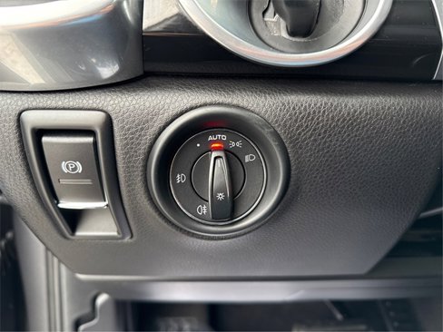 Used 2011 Porsche Cayenne image 20