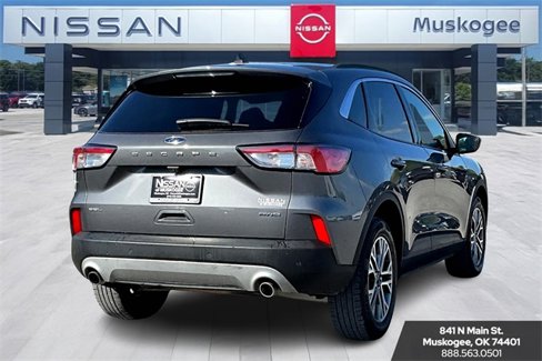 Used 2022 Ford Escape SEL image 5