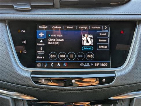 Used 2021 Cadillac XT5 Premium Luxury image 12