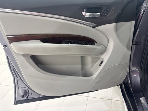 Certified 2018 Acura MDX SH-AWD w/ Technology Package image 10