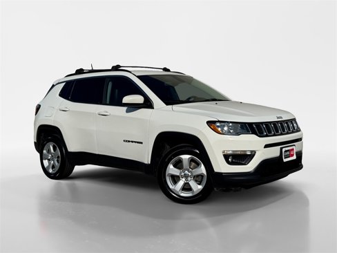 Used 2018 Jeep Compass Latitude image 1