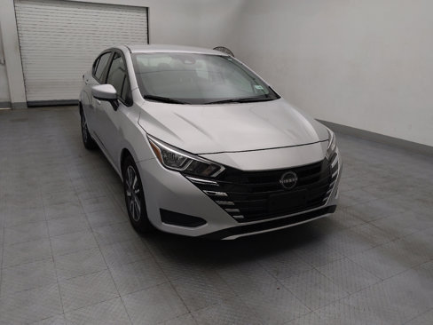 Used 2023 Nissan Versa SV image 14