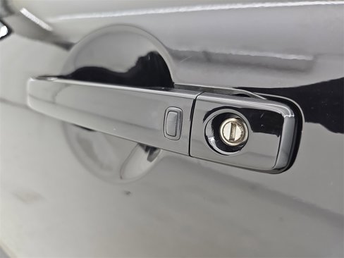 Used 2014 INFINITI Q60 Convertible w/ Sport Package image 49