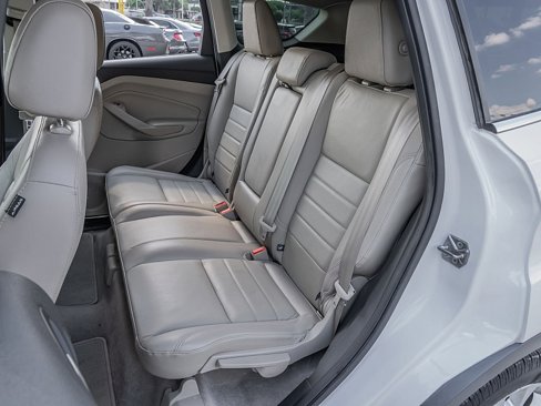 Used 2016 Ford Escape Titanium image 17