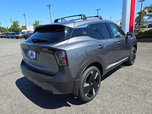 New 2025 Nissan Kicks SR image 4