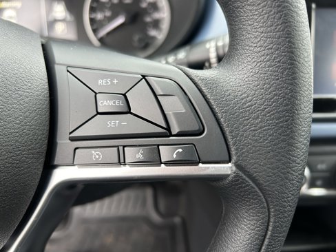 New 2025 Nissan Versa SV w/ Trunk Package image 14