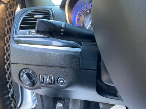 Used 2021 Chrysler 300 S image 60