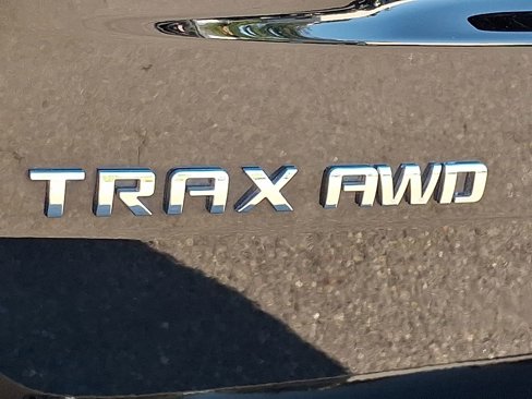 Certified 2022 Chevrolet Trax LS w/ Tint and Cruise Package image 31