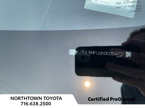 Used 2022 Toyota Prius XLE image 33