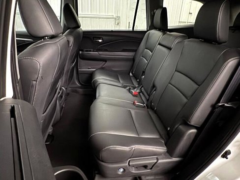 Used 2021 Honda Pilot Special Edition image 9