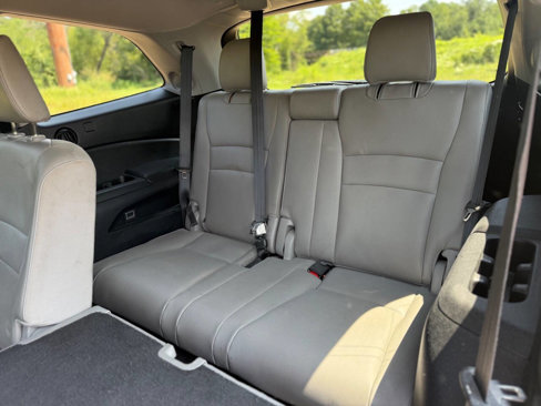 Used 2018 Honda Pilot Touring image 29