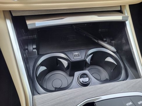 New 2025 BMW 330i Sedan w/ Convenience Package image 20