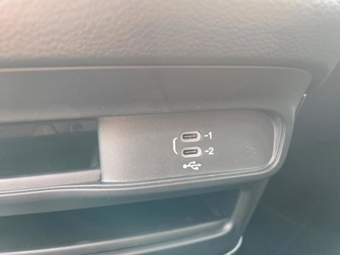 New 2026 Chrysler Voyager LX image 20