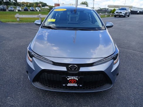 Certified 2021 Toyota Corolla LE image 2