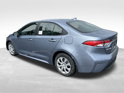New 2025 Toyota Corolla LE image 3