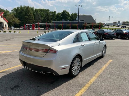 Used 2017 Lincoln MKZ Reserve image 5