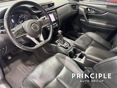 Used 2018 Nissan Rogue SL image 22