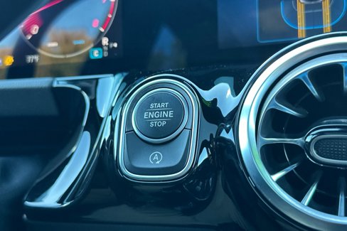 Certified 2024 Mercedes-Benz GLA 250 4MATIC image 23