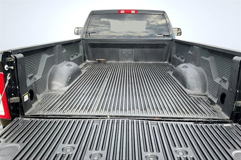 Used 2020 RAM 2500 Tradesman w/ Chrome Appearance Group image 18
