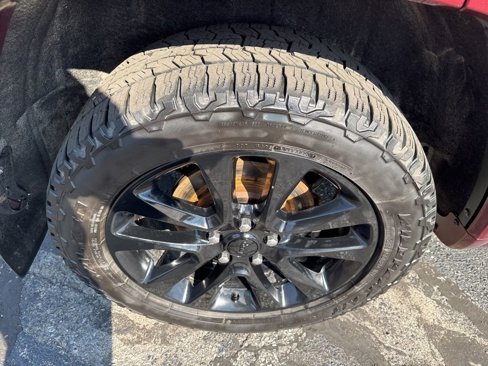 Used 2017 Jeep Grand Cherokee Altitude image 13