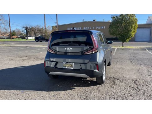 Used 2023 Kia Soul LX w/ Option Group 015 image 2