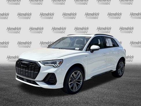 Used 2024 Audi Q3 2.0T Premium image 5